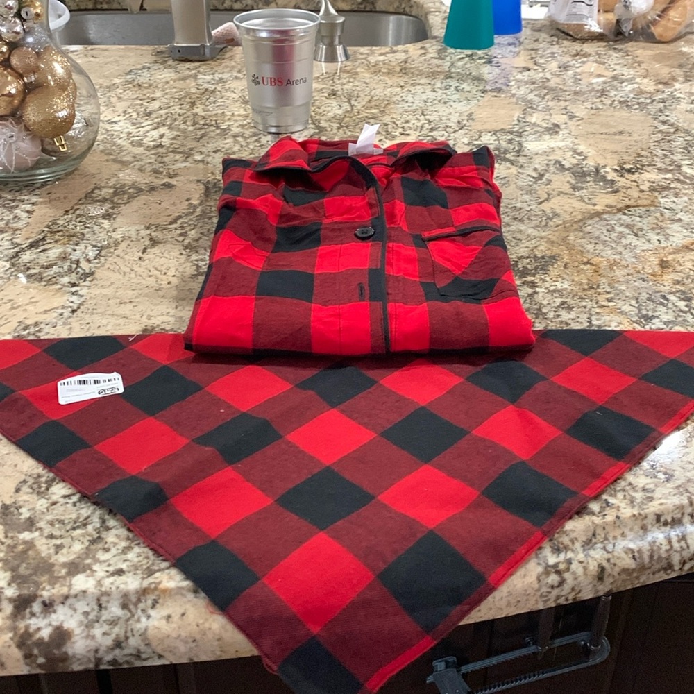Christmas pajama top with scarf